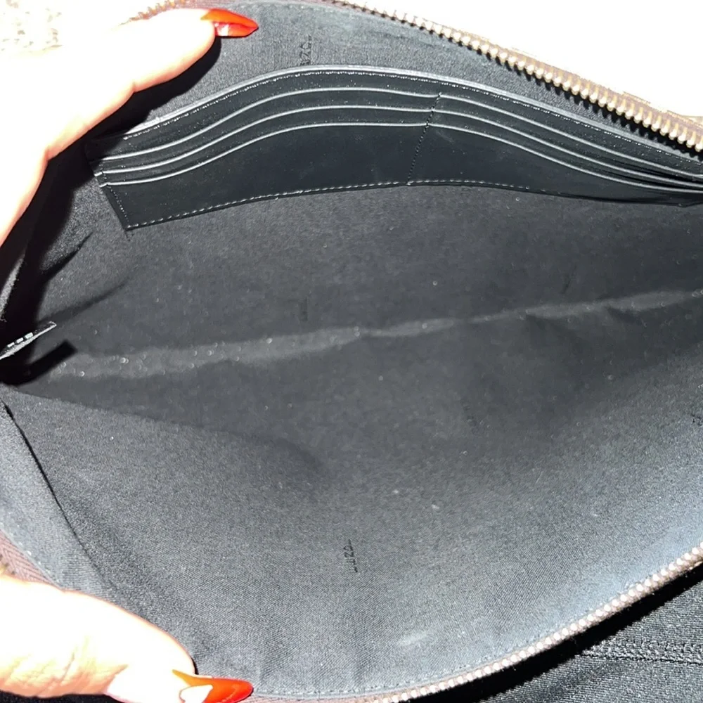 Large Fendi Pouch - Picture 4 of 4